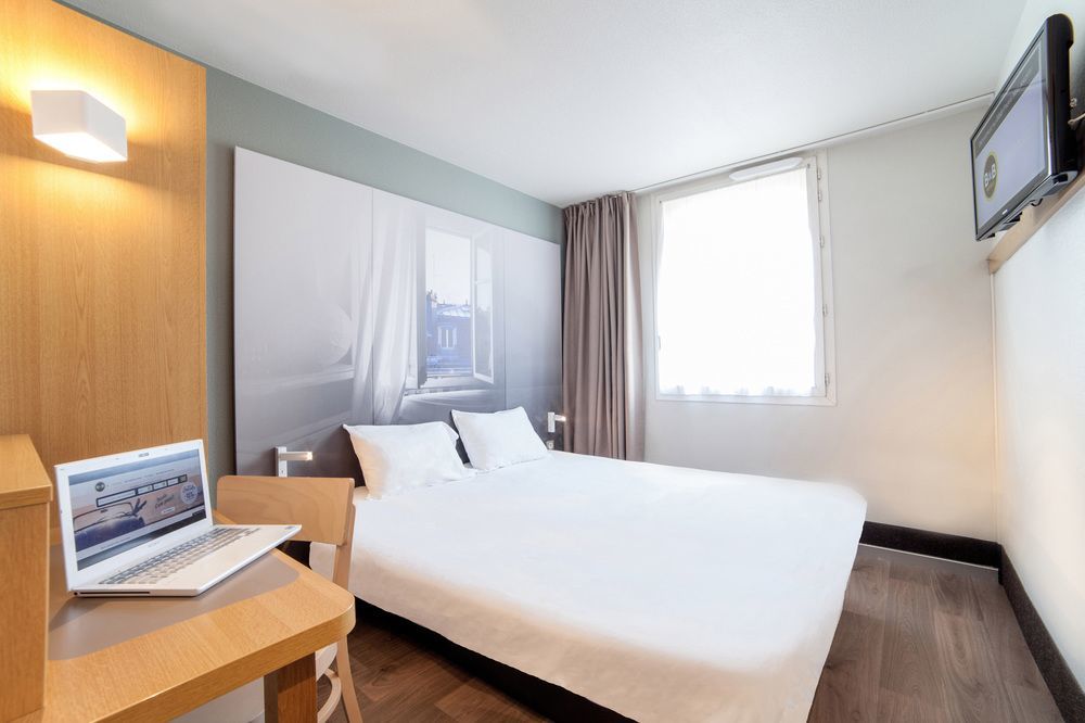 Hotel Saint-quentin 2*