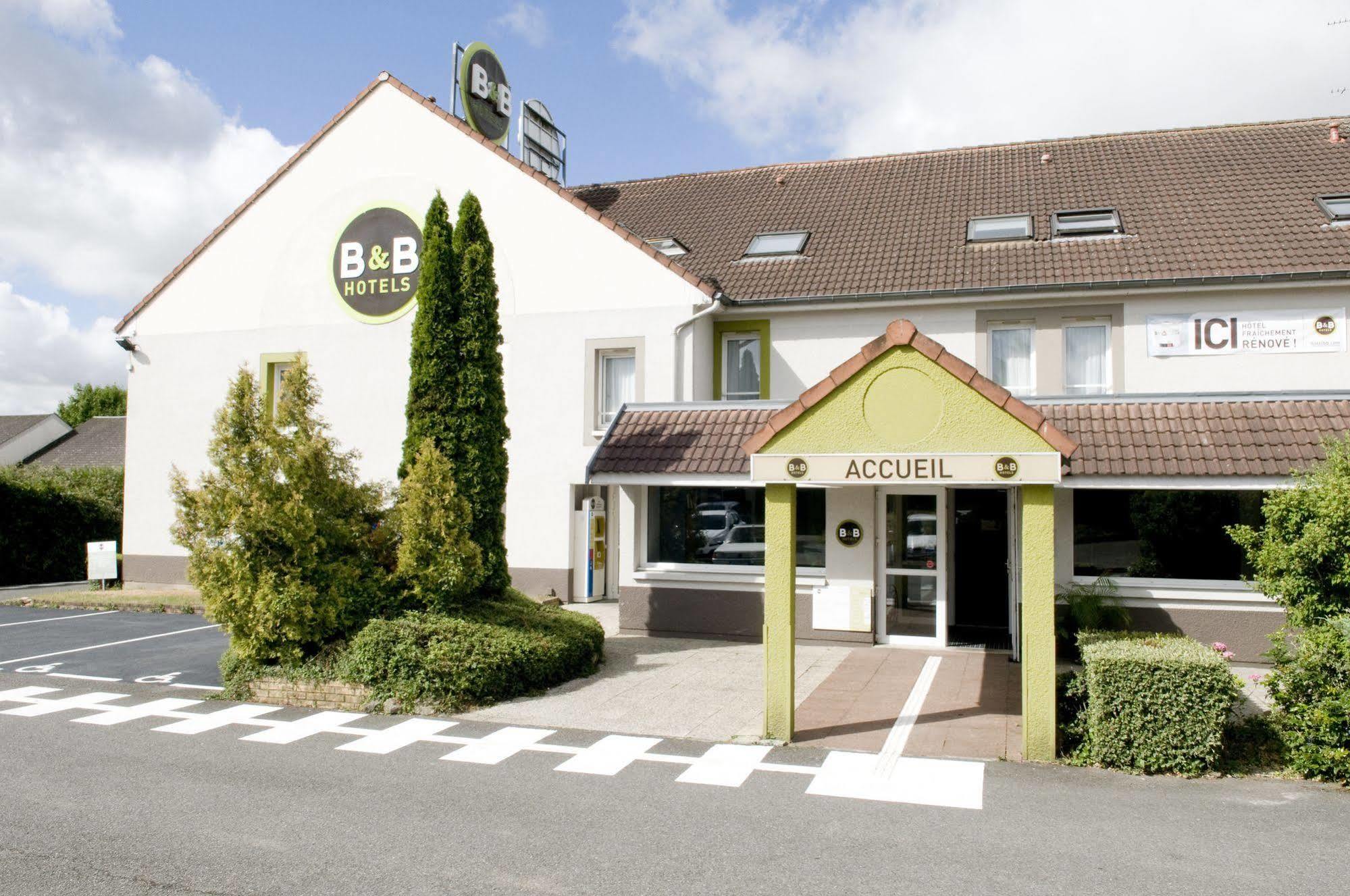 Saint-quentin Hotel 2*