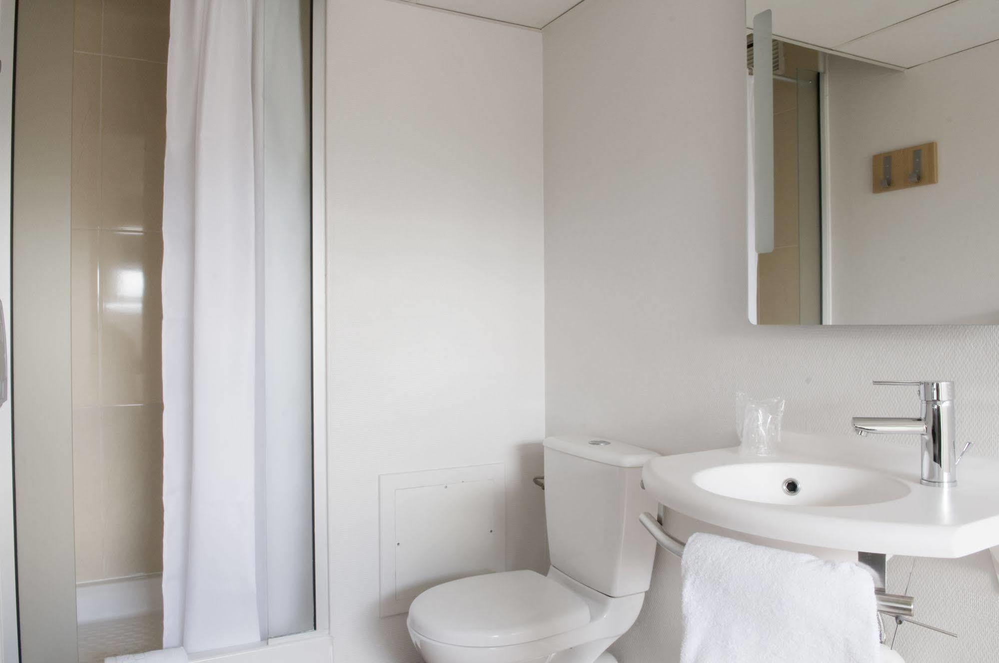 Hotel Saint-quentin 2*