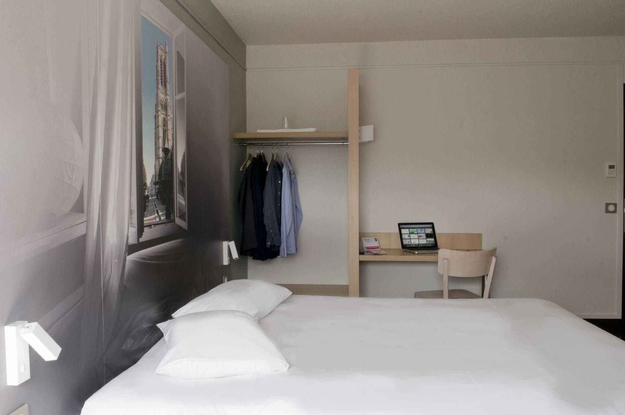 Saint-quentin Hotel
